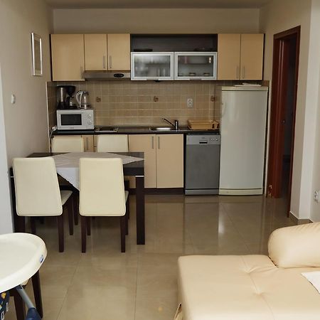 Apartmani Irena Petrovac ภายนอก รูปภาพ
