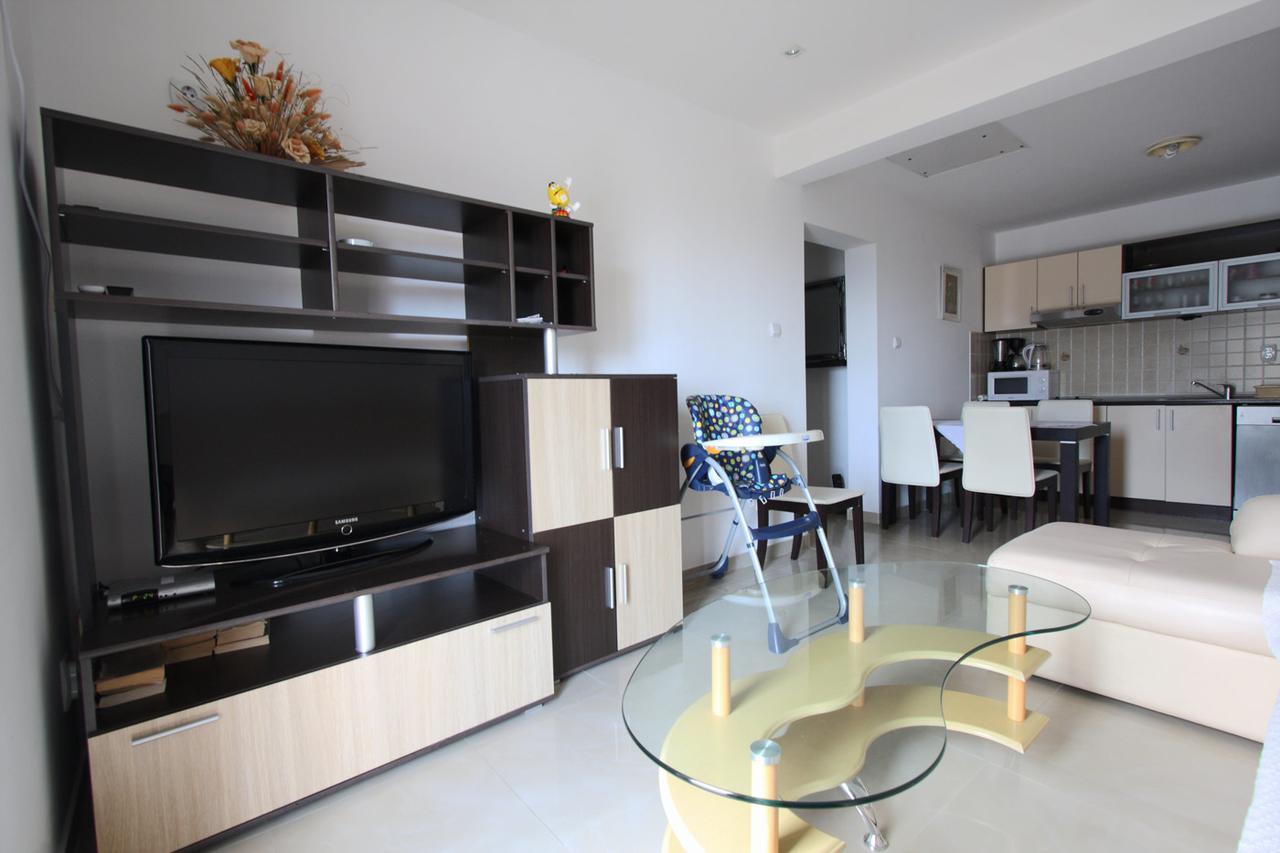 Apartmani Irena Petrovac ภายนอก รูปภาพ