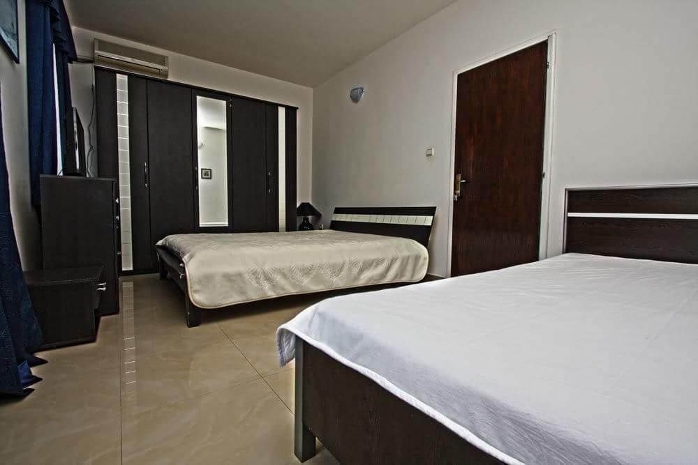 Apartmani Irena Petrovac ภายนอก รูปภาพ